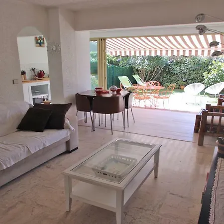 Appartamento 4 Couchages Avec Jardin Proche Centre-ville De - Les Terres Marines *