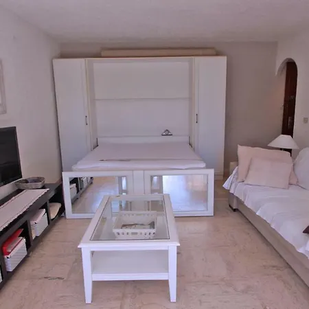 4 Couchages Avec Jardin Proche Centre-ville De - Les Terres Marines Sainte-Maxime